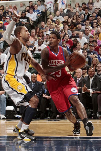 出其年龄的 出其年龄的