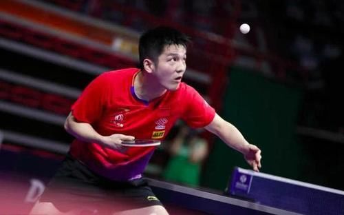 自由球员身 自由球员身