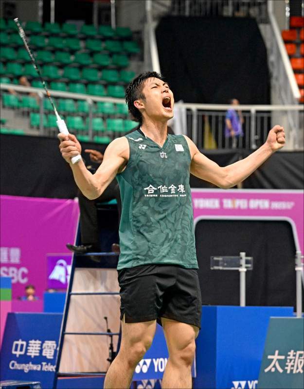 更是对兄弟 更是对兄弟