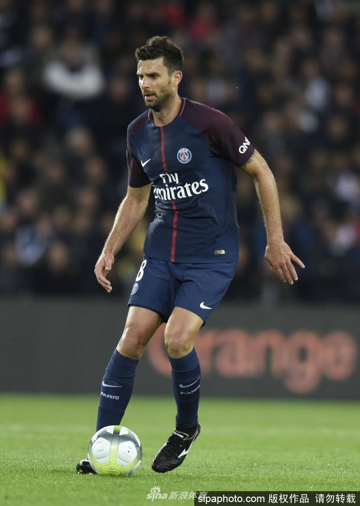 德媒：巴萨在关注莱比锡19岁新星韦德拉奥果，已派出球探考察