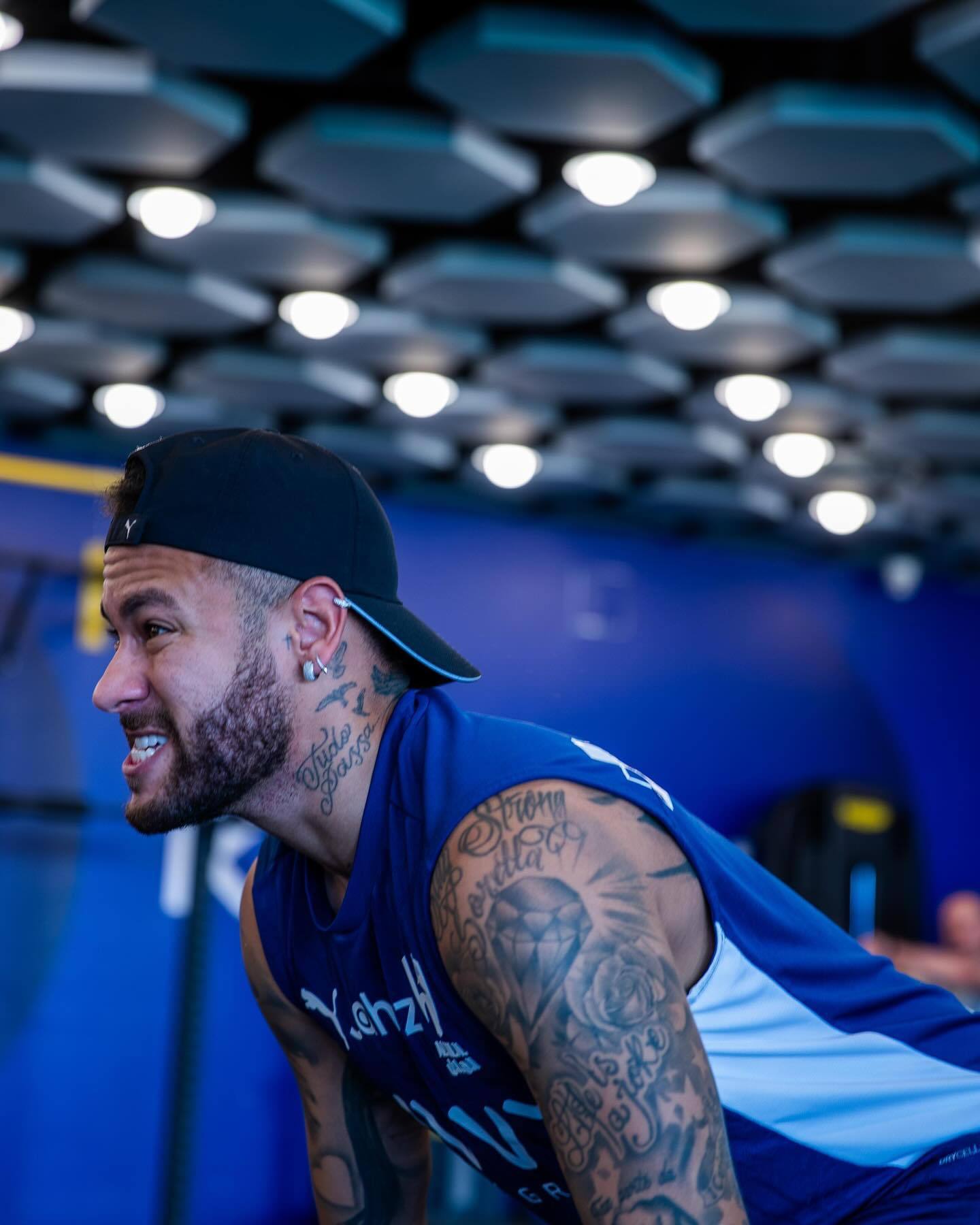 的三手联动 的三手联动