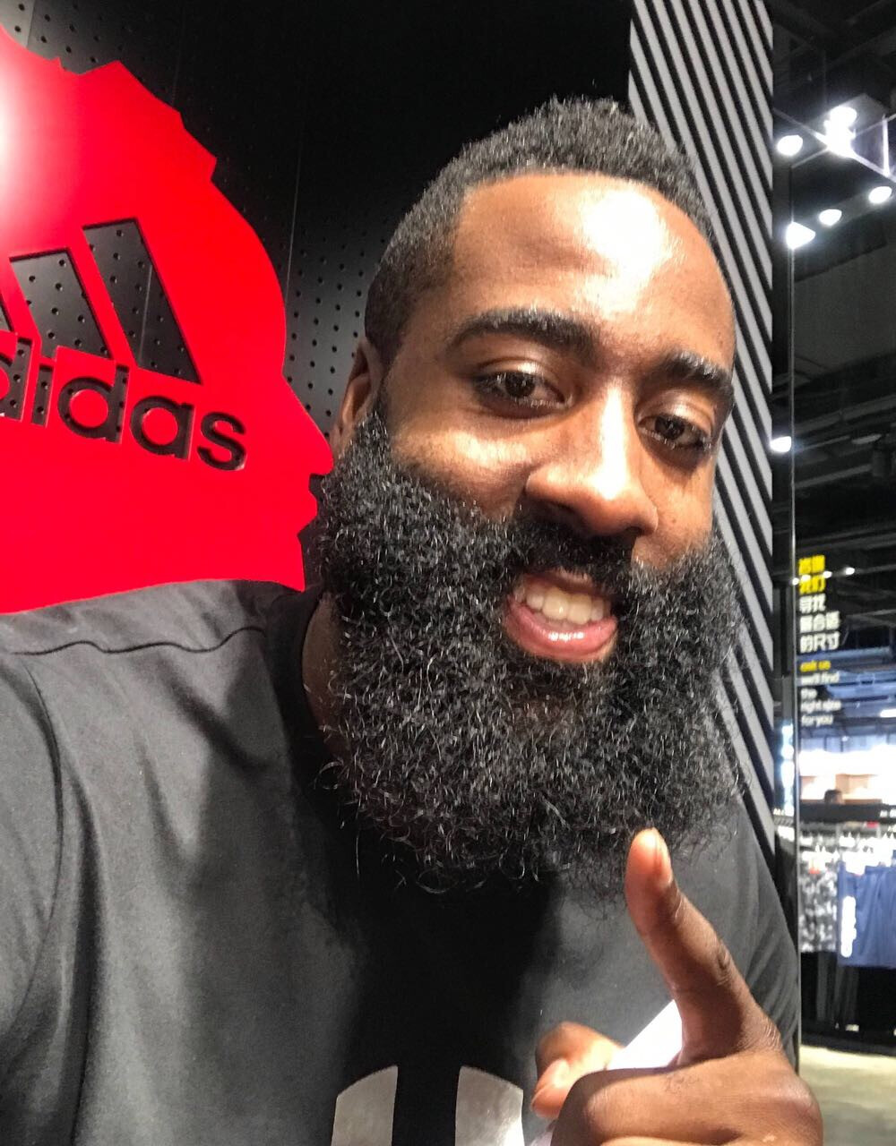 西班牙以 西班牙以